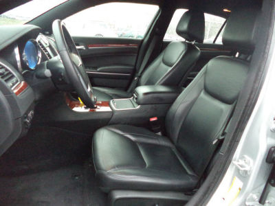 2012 Chrysler 300  Limited