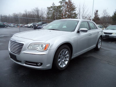 2012 Chrysler 300  Limited