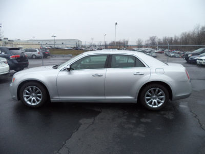 2012 Chrysler 300  Limited