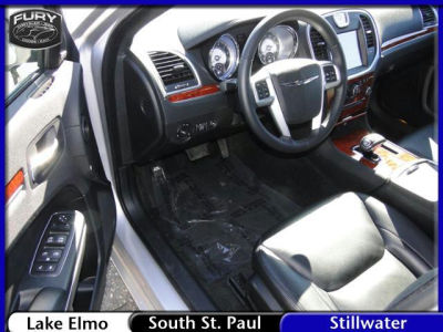 2012 Chrysler 300  Limited