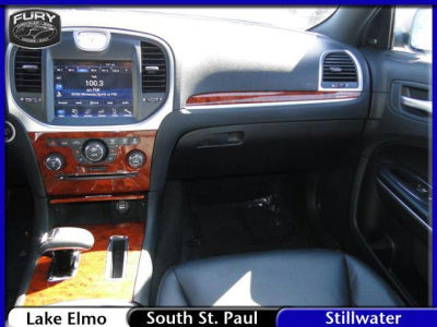 2012 Chrysler 300  Limited