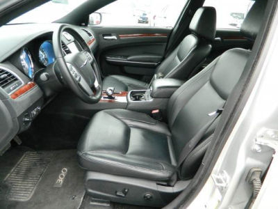 2012 Chrysler 300  Limited