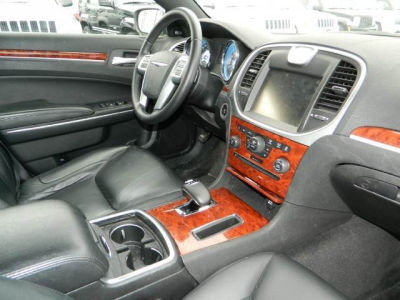 2012 Chrysler 300  Limited