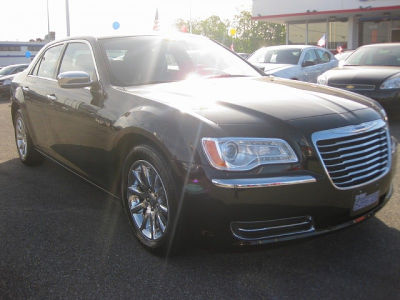 2012 Chrysler 300  Limited