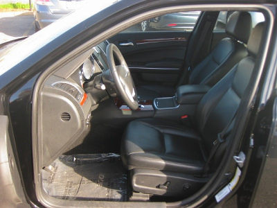 2012 Chrysler 300  Limited