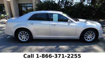 2012 Chrysler 300  Limited