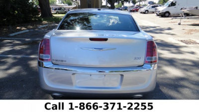 2012 Chrysler 300  Limited