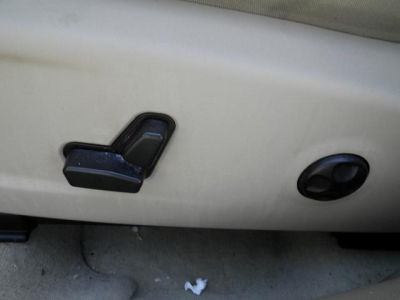 2011 Chrysler 300  Base