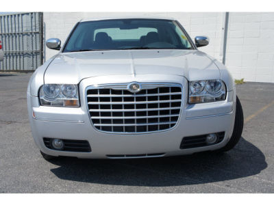 2010 Chrysler 300  Touring