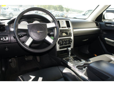 2010 Chrysler 300  Touring