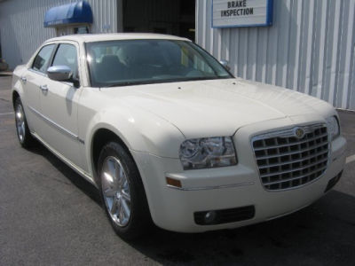 2010 Chrysler 300  Touring