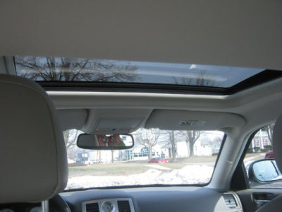 2010 Chrysler 300  Touring