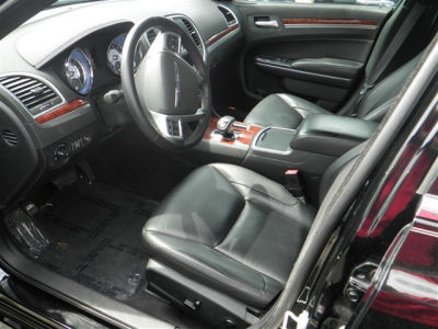 2012 Chrysler 300  Limited