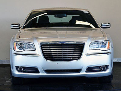 2012 Chrysler 300  Limited