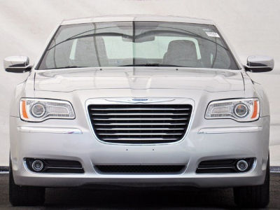 2012 Chrysler 300  Limited