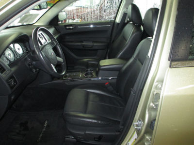 2010 Chrysler 300  Touring