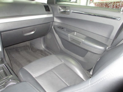 2010 Chrysler 300  Touring