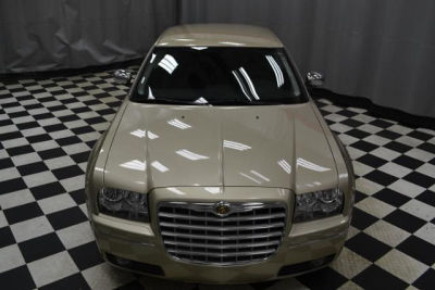 2010 Chrysler 300  Touring