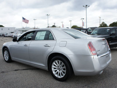 2012 Chrysler 300  Base