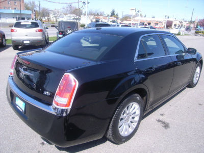 2012 Chrysler 300  Base