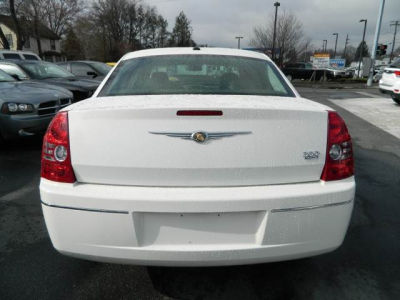 2009 Chrysler 300  Touring