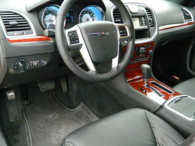 2012 Chrysler 300