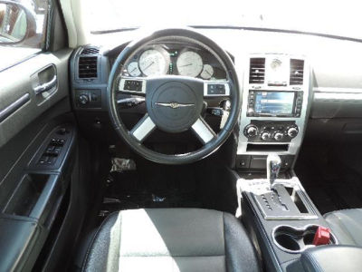 2010 Chrysler 300  Touring