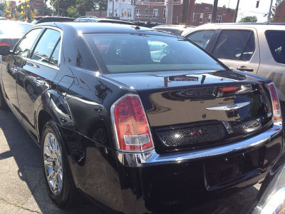 2012 Chrysler 300  Limited
