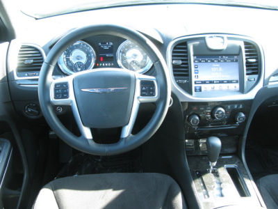 2011 Chrysler 300  Base