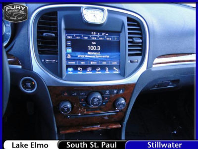 2012 Chrysler 300  Limited