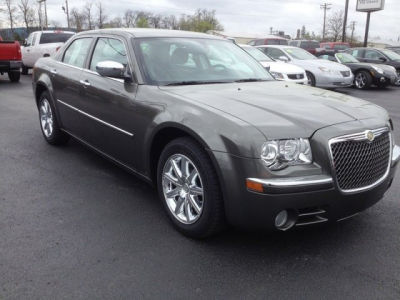 2009 Chrysler 300  Limited