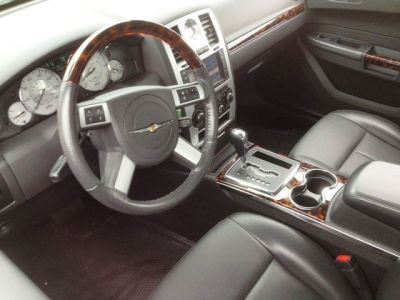 2009 Chrysler 300  Limited