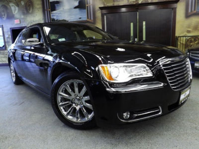 2012 Chrysler 300  Limited