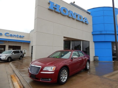 2012 Chrysler 300  Limited