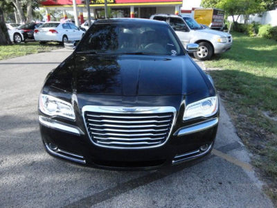 2011 Chrysler 300  Limited