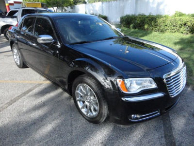 2011 Chrysler 300  Limited