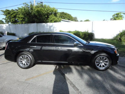 2011 Chrysler 300  Limited