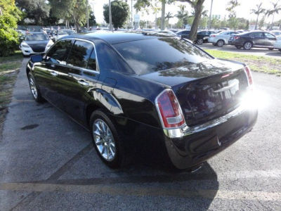 2011 Chrysler 300  Limited