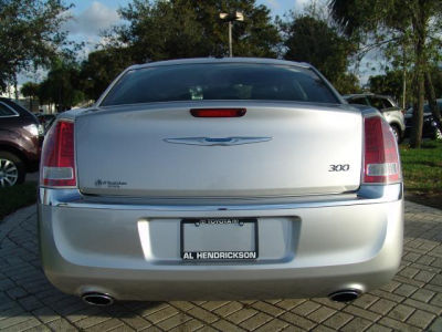 2012 Chrysler 300  Limited