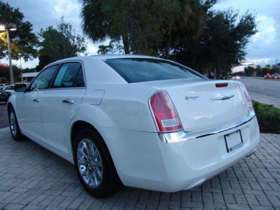 2011 Chrysler 300  Limited