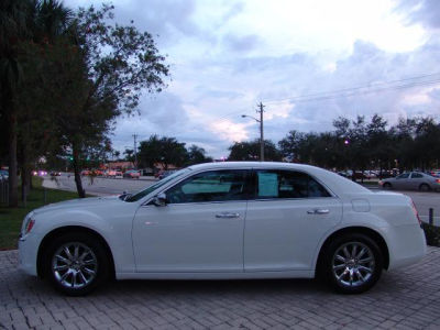 2011 Chrysler 300  Limited
