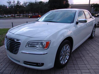 2011 Chrysler 300  Limited