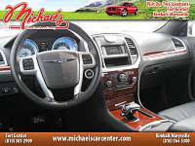 2012 Chrysler 300  Limited