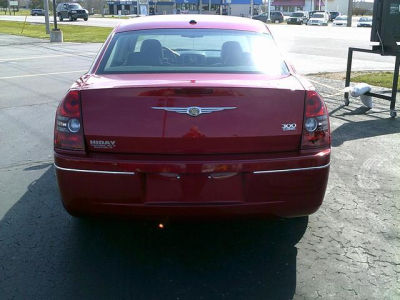 2010 Chrysler 300  Touring