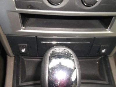 2010 Chrysler 300  Touring/Signature Series