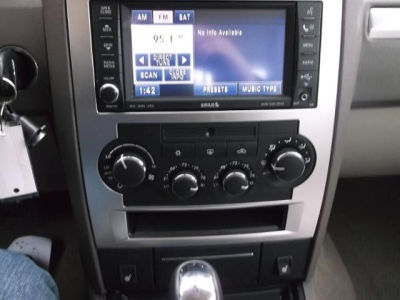 2010 Chrysler 300  Touring/Signature Series