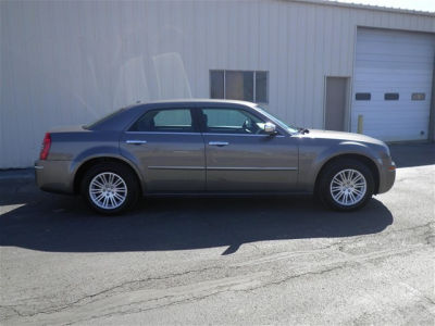 2010 Chrysler 300  Touring Plus