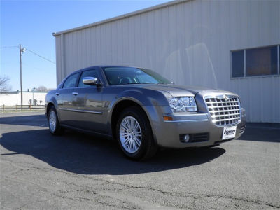 2010 Chrysler 300  Touring Plus