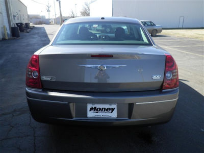 2010 Chrysler 300  Touring Plus