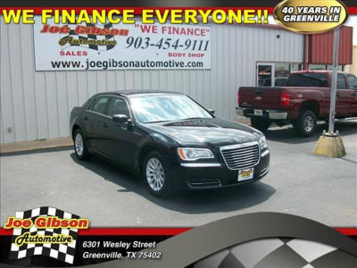 2012 Chrysler 300  Base